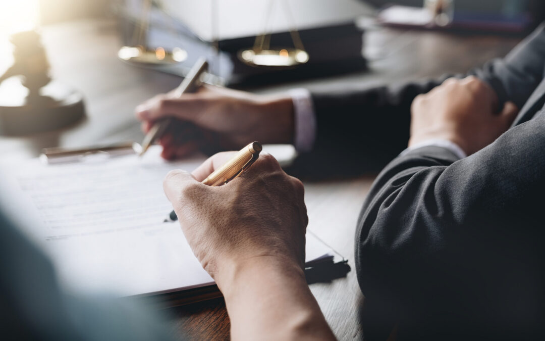 Consult a Contract Lawyer in NH for These 3 Types of Agreements